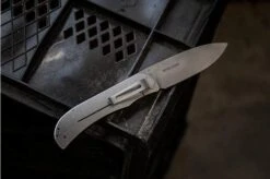 Böker Plus Exskelibur I Framelock Steel 01BO137 Pocket Knife, Mike Skellern Design 19 Böker Plus Exskelibur I Framelock Steel 01BO137 Pocket Knife, Mike Skellern Design -Böker Store BO01BO137 20 sfeerfoto